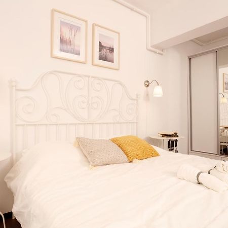 Elegant Concept Studio Bukares Bagian luar foto